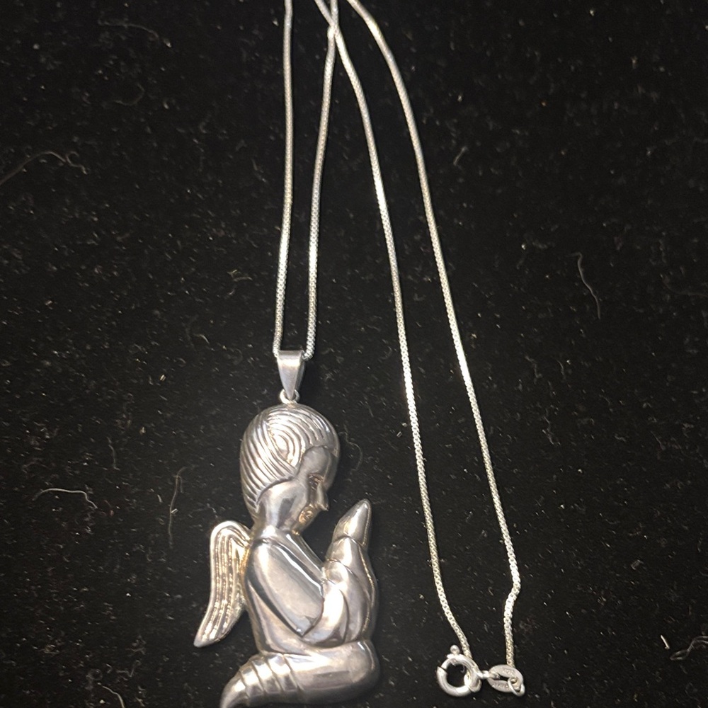 Vintage Sterling Silver praying Angel Pendant Necklace
